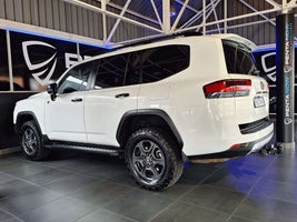 2022 - TOYOTA - LAND CRUISER