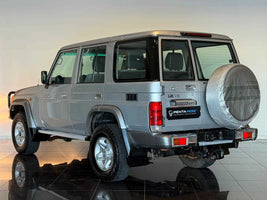 2018 - TOYOTA - Land Cruiser 76