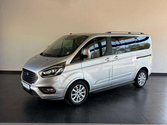 2023 - FORD - Tourneo