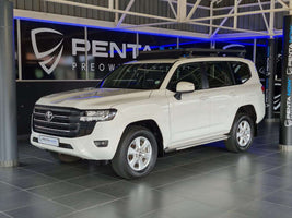 2022 - TOYOTA - Land Cruiser 300