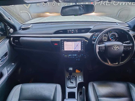 2021 - Toyota - HILUX 2.8 GD6 A/T 4X4 LEGEND D/C