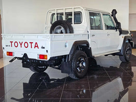 2025 - TOYOTA - Land Cruiser 79