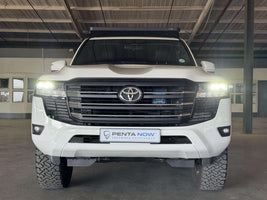 2022 - TOYOTA - Land Cruiser 300