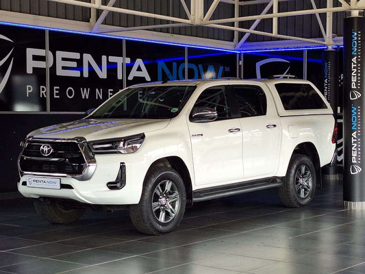 2021 - TOYOTA - Hilux