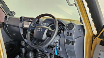 TOYOTA - LAND CRUISER