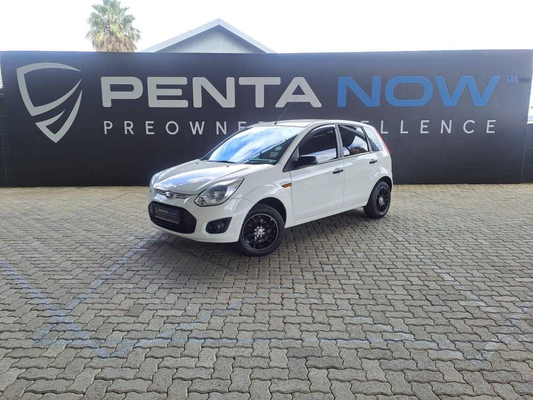 2014 - Ford - Figo