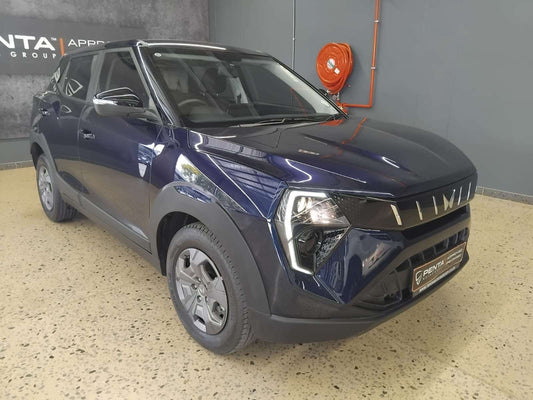 2025 - MAHINDRA - XUV 3X0