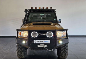 TOYOTA - LAND CRUISER