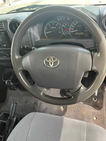 2016 - TOYOTA - LAND CRUISER PICK UP