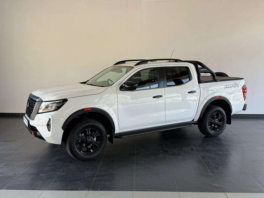 2023 - NISSAN - Navara