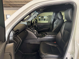 2022 - TOYOTA - Land Cruiser 300