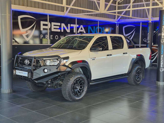 2024 - TOYOTA - Hilux