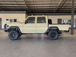 2026 - TOYOTA - Land Cruiser 79