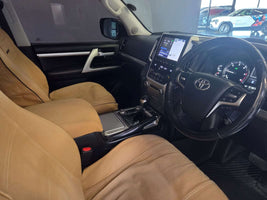 2020 - Toyota - LAND CRUISER