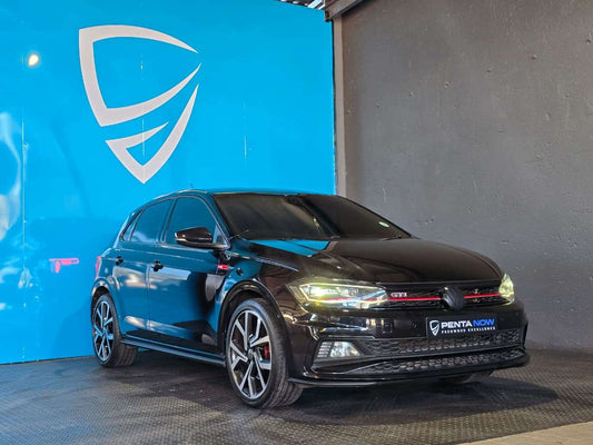 2021 - VOLKSWAGEN - Polo