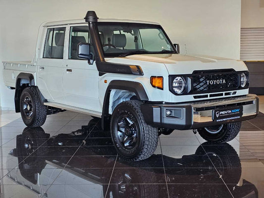2025 - TOYOTA - Land Cruiser 79