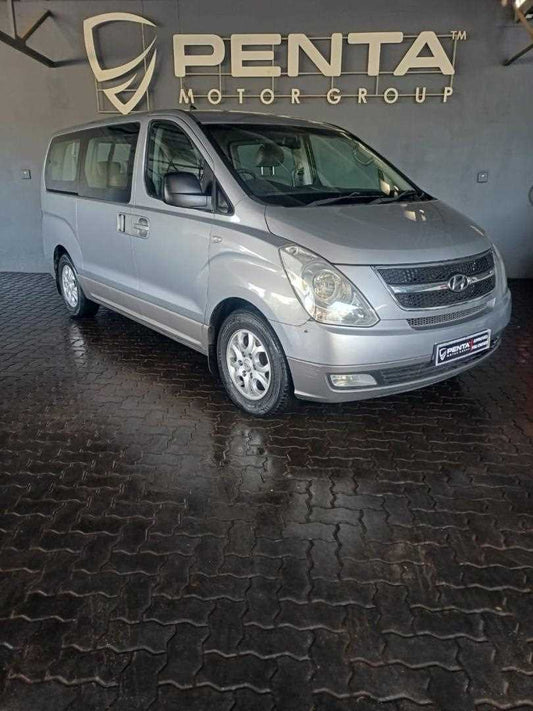 2015 - HYUNDAI - H-1 BUS